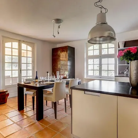 Villa Magnifique Avec Piscine Au Milieu Des Vignes Avec Piscine *